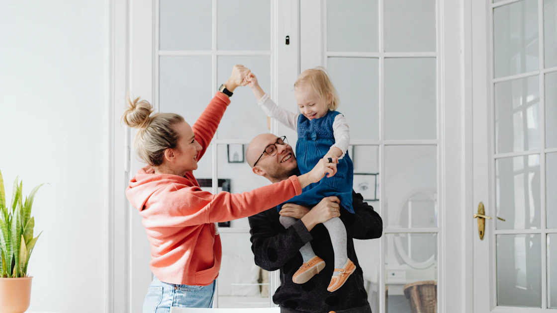 How do we raise kids that are smart with money?