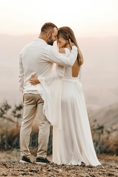 How do I help couples build intimacy with sensate focus?