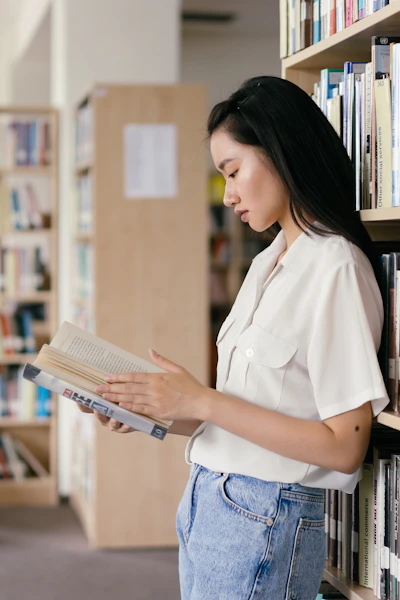 What should we know if we want to get closer to our teenager?